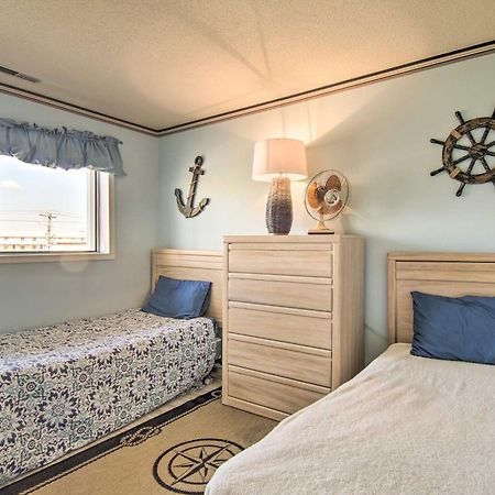 Ocean City Condo With Pool - Steps To Beach! Exterior photo